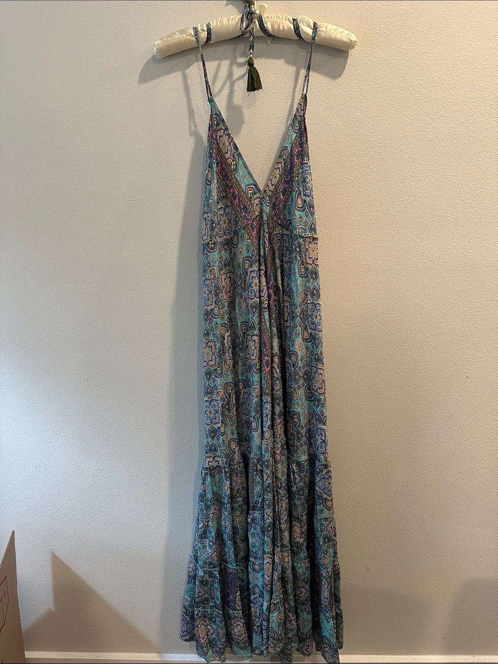 Stunning Boho V Neck Maxi Dress in Teal Paisley With Open Back